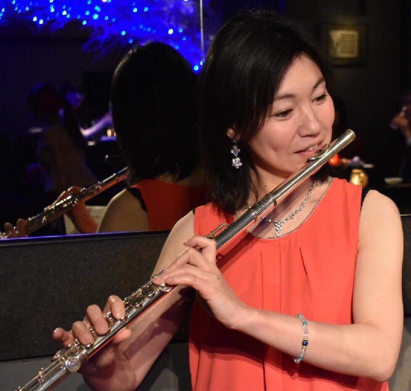 ちぎともフルート オンラインレッスンの講師紹介